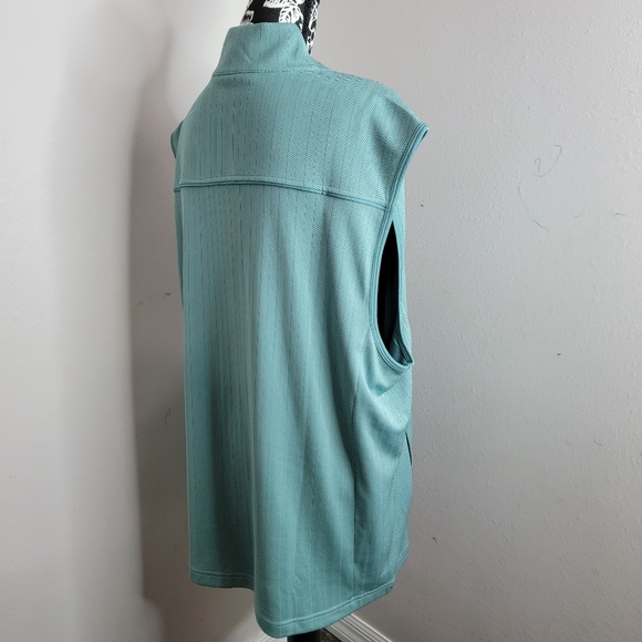 Greg Norman vest - Picture 3 of 10